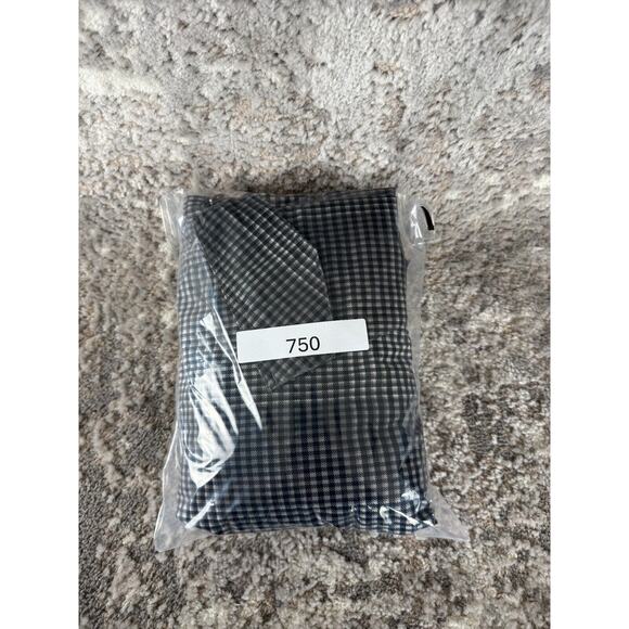 Burton Size XS Dryride Plaid Cargo Snowboard Pants Gray Button Zip Pocket Winter - Picture 13 of 13